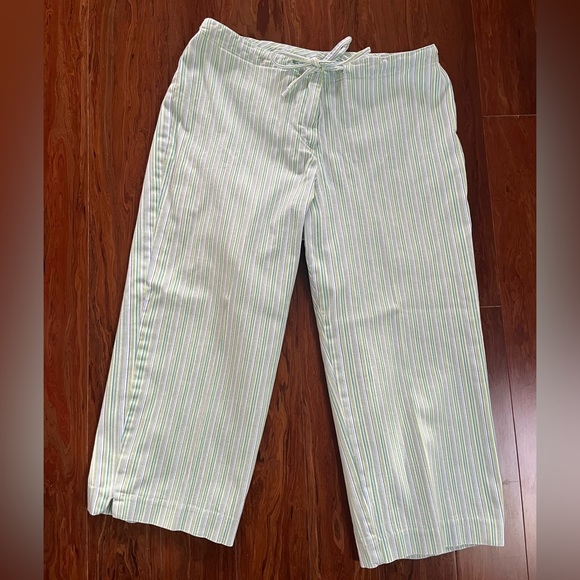 BW Sport Capris - Picture 2 of 5